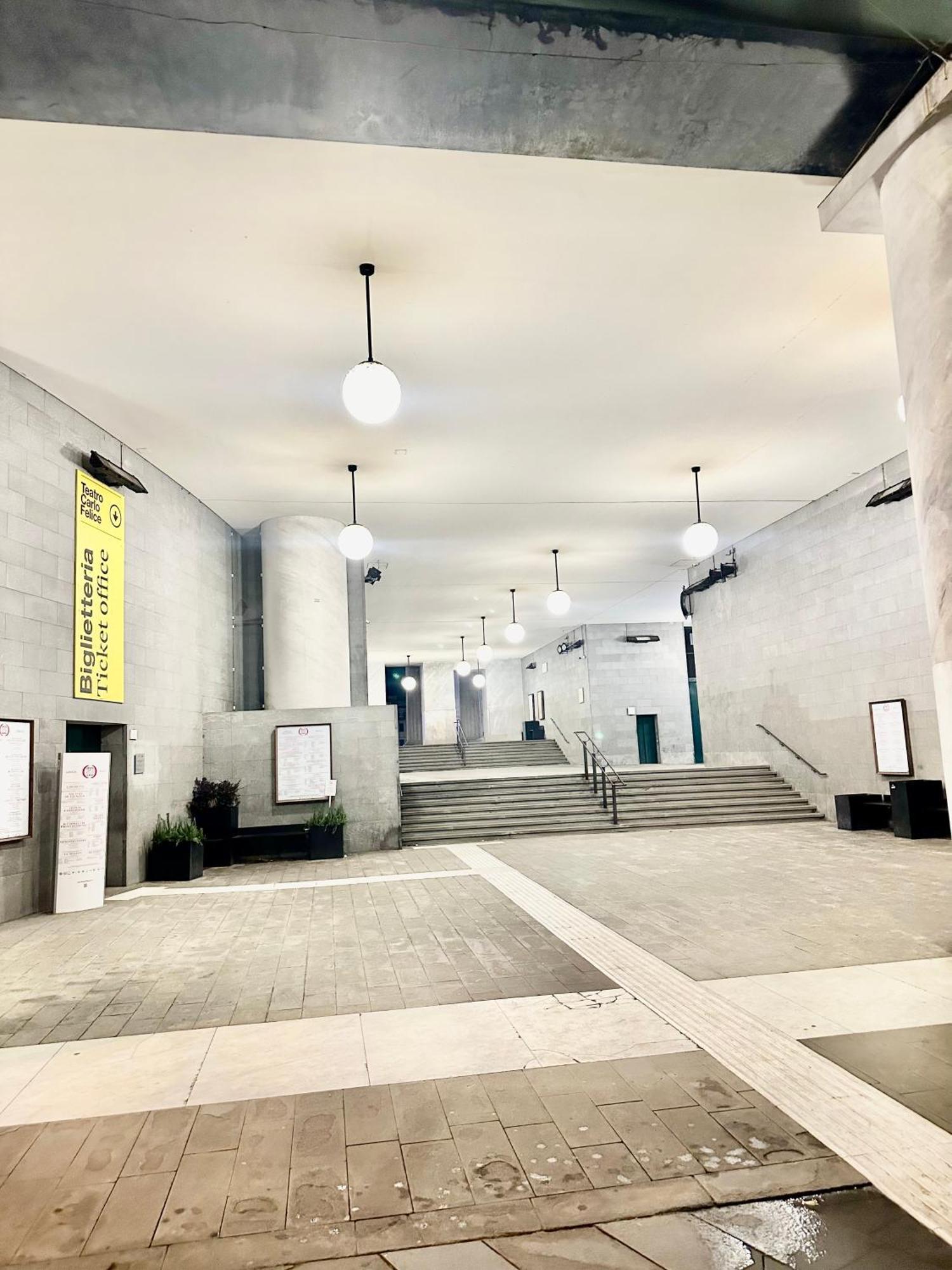 The Center Apartment